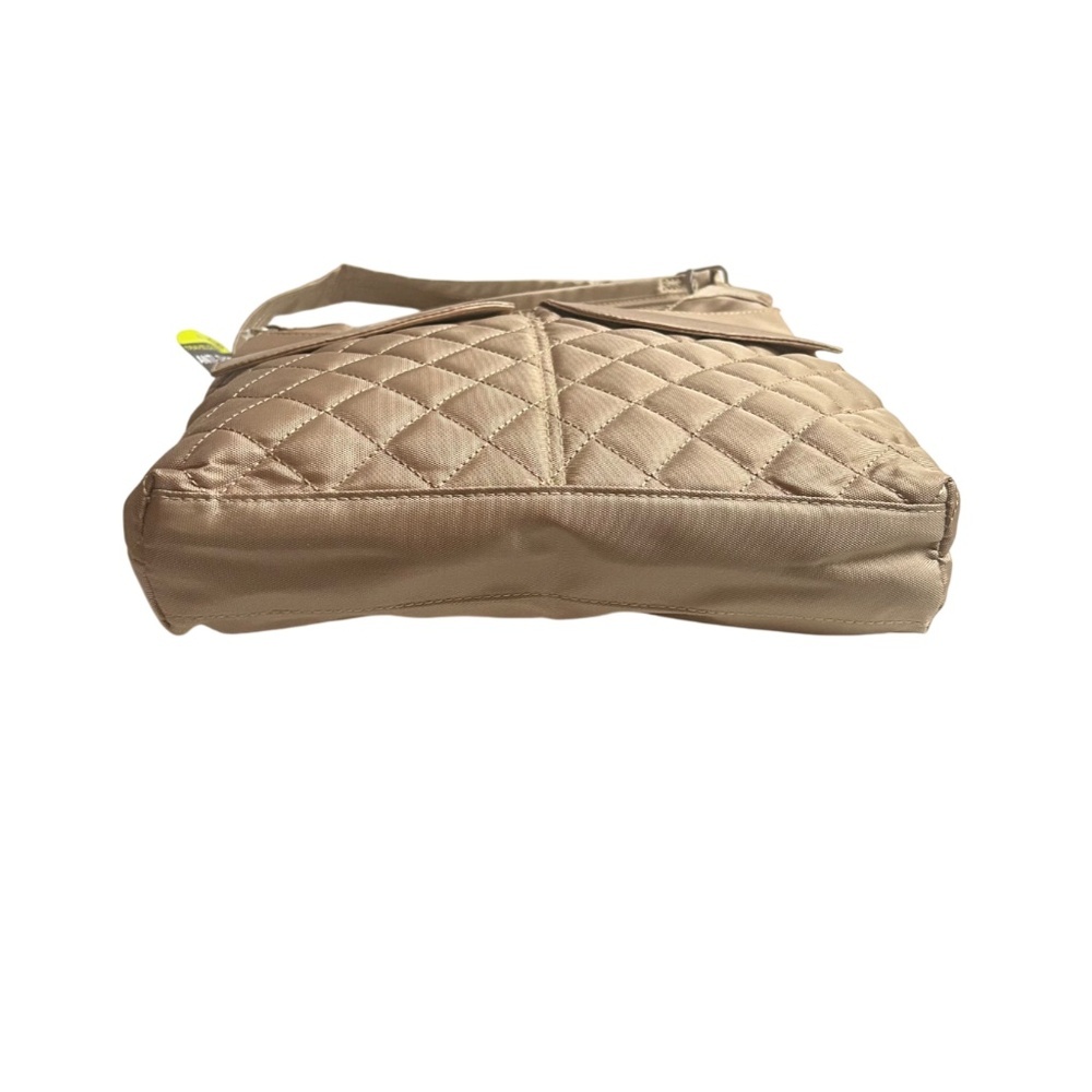 Travelon Anti- Theft RFID Blocking Crossbody Unisex Bag in Tan - Picture 14 of 14